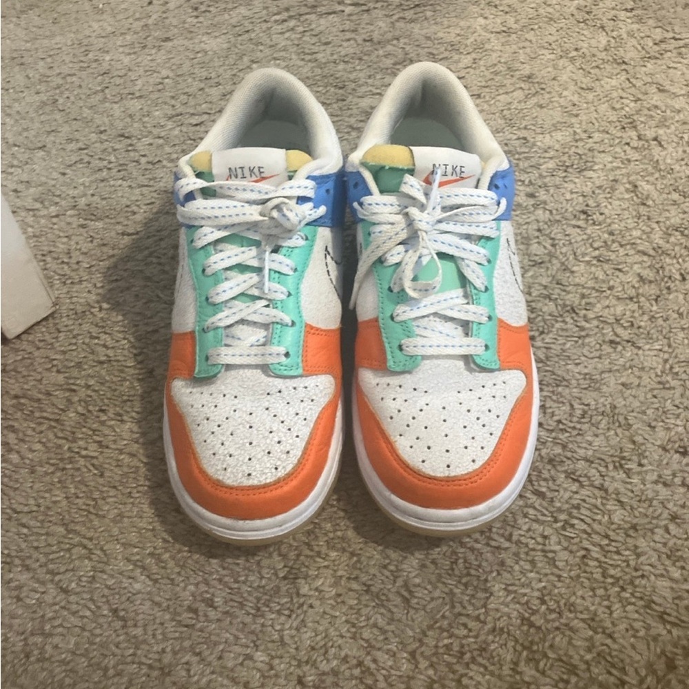 Nike Orange and Blue Sneakers Vibrant Low-Top Design
